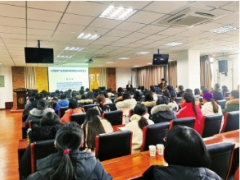 國家食用菌產業技術體系首席科學家張金霞前往山西農業大學調研交流 ()