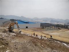 興義市食用菌產業園： 項目建設忙 春節不停工 ()