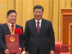 全國脫貧攻堅楷模李玉院士：這個榮譽屬于整個食用菌產業，科學家只在黑板上種田幫不了廣大農民 ()
