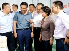 甘肅省副省長孫雪濤、市委書記張永霞一行赴眾興菌業天水基地調研 ()